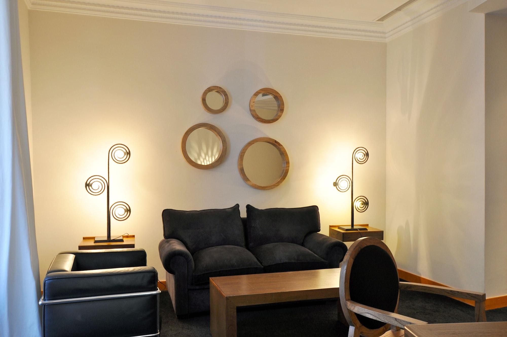 Suite Prado Мадрид Екстериор снимка